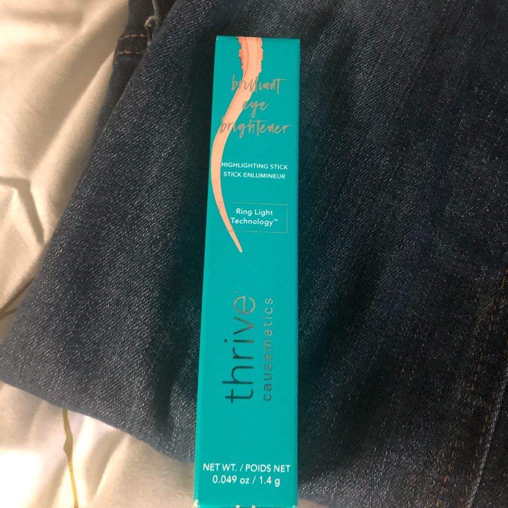 Thrive Causemetics Highlighting Stick
